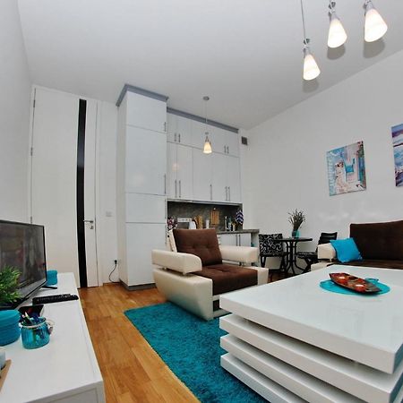 Апартаменты Apartman Centar- Free Parking Сараево Экстерьер фото
